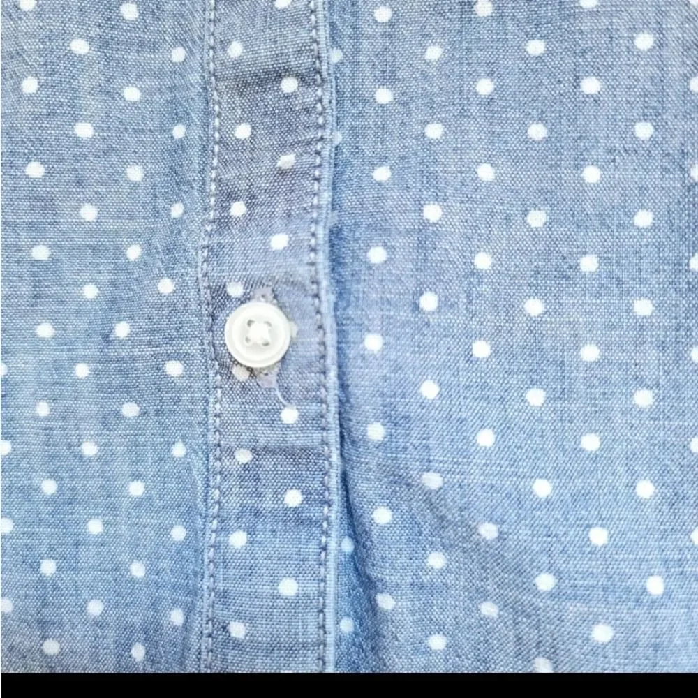 Polka dot button up collared fall shirt denim